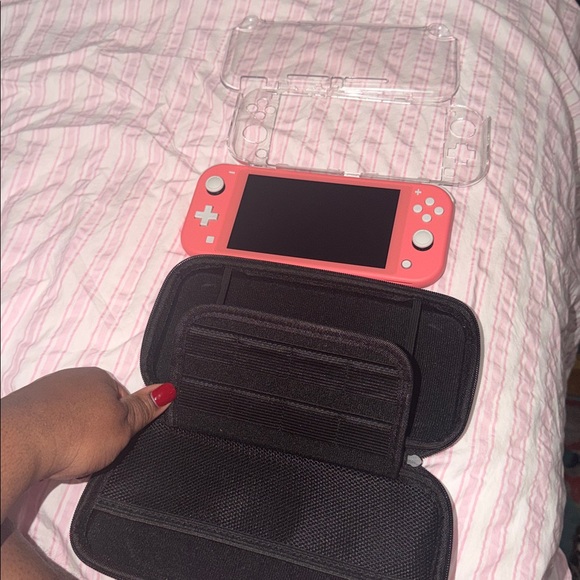 Nintendo Handheld Console - Pink Delight - Picture 5 of 7